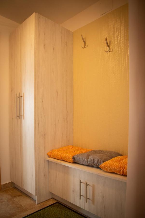Eliza 1 Birdland Golf Apartman Buk Exterior photo